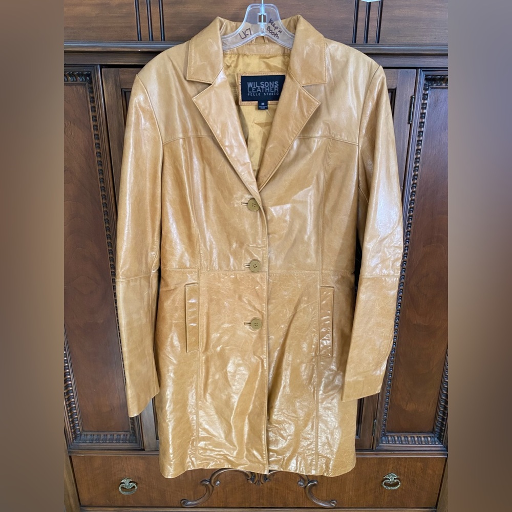 Real leather women’s medium tan leather coat jacket Wilson’s leather